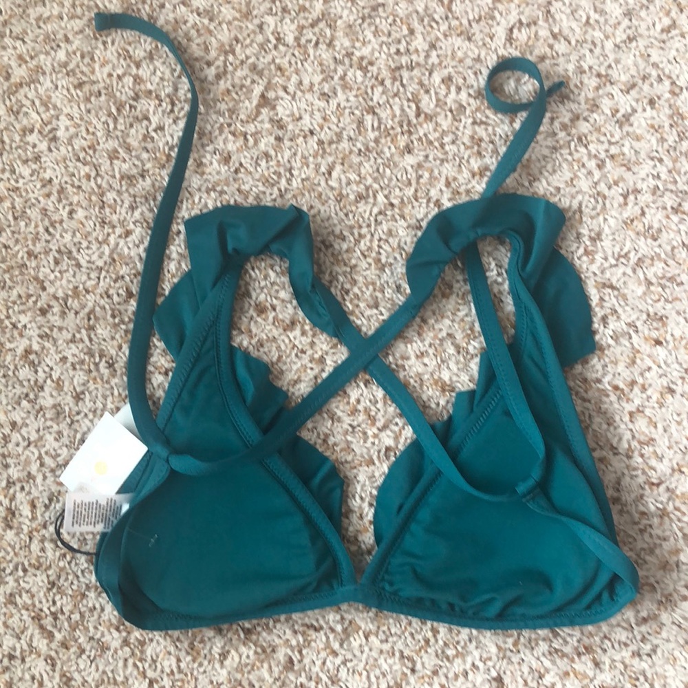 NWT Ruffled Bikini Top - Picture 2 of 3